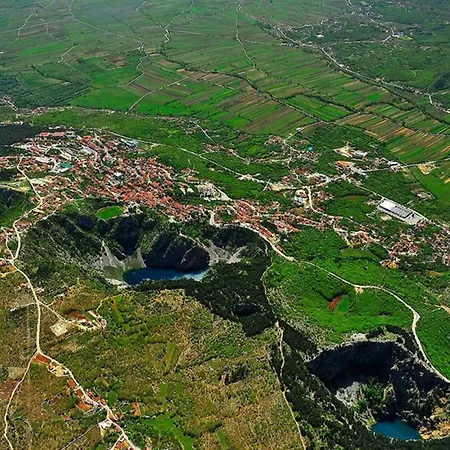 Vito - With Heated Pool, Whirlpool, Gym