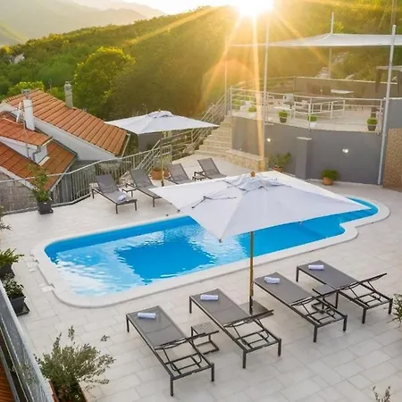 Holiday home Vito - With Heated Pool, Whirlpool, Gym Sarici (Split-Dalmatia)