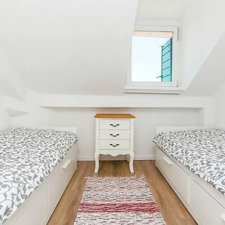 Vito - With Heated Pool, Whirlpool, Gym Holiday home *