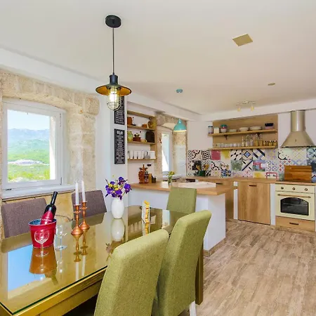 Holiday home Vito - With Heated Pool, Whirlpool, Gym Sarici (Split-Dalmatia)