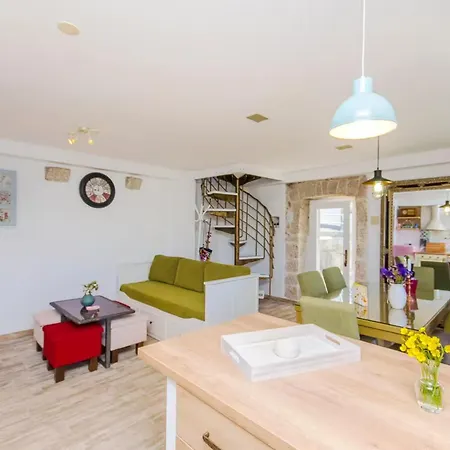 Holiday home Vito - With Heated Pool, Whirlpool, Gym Sarici (Split-Dalmatia)